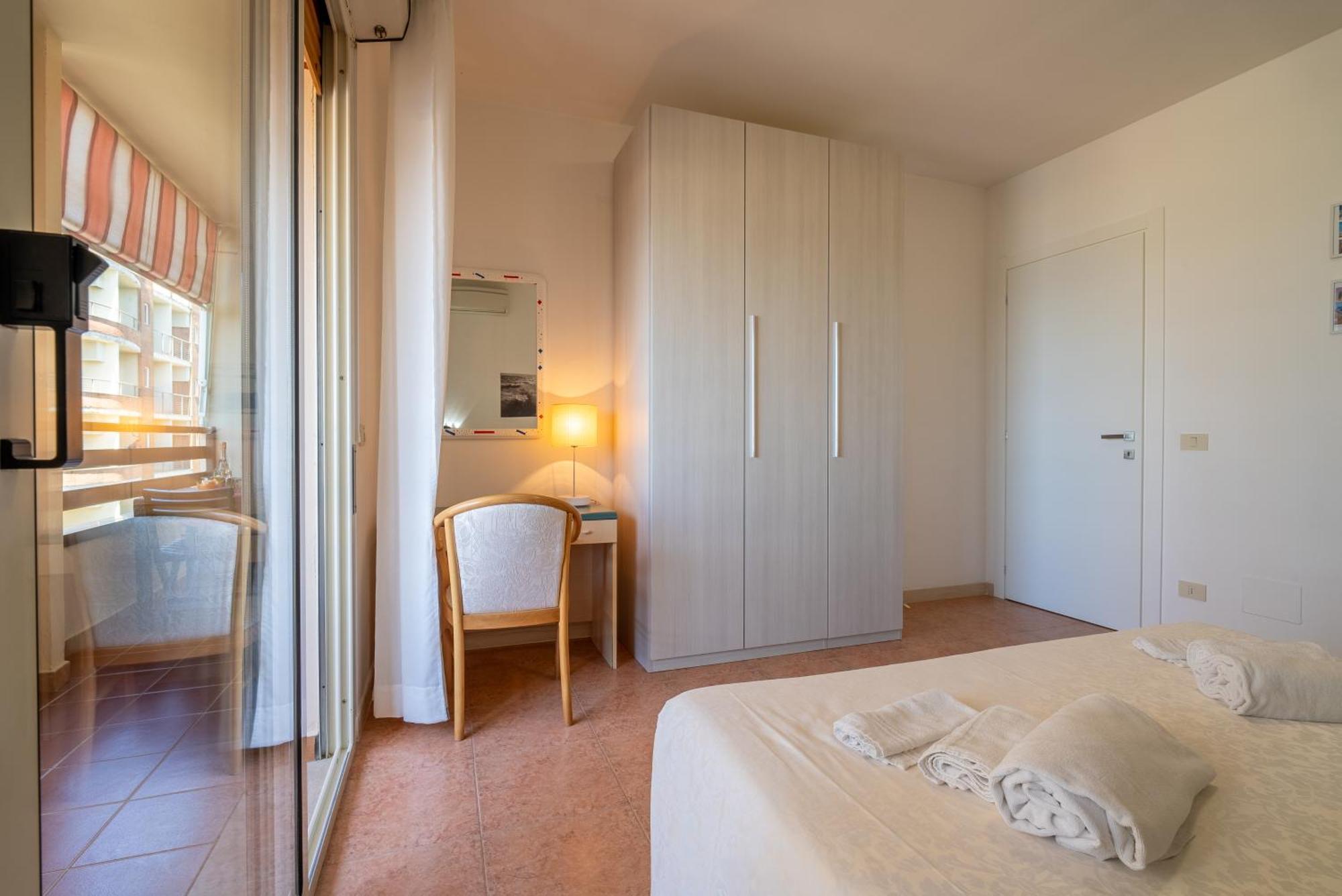 מרינה די גרוסטו Residence La Rosa Di Nettuno מראה חיצוני תמונה