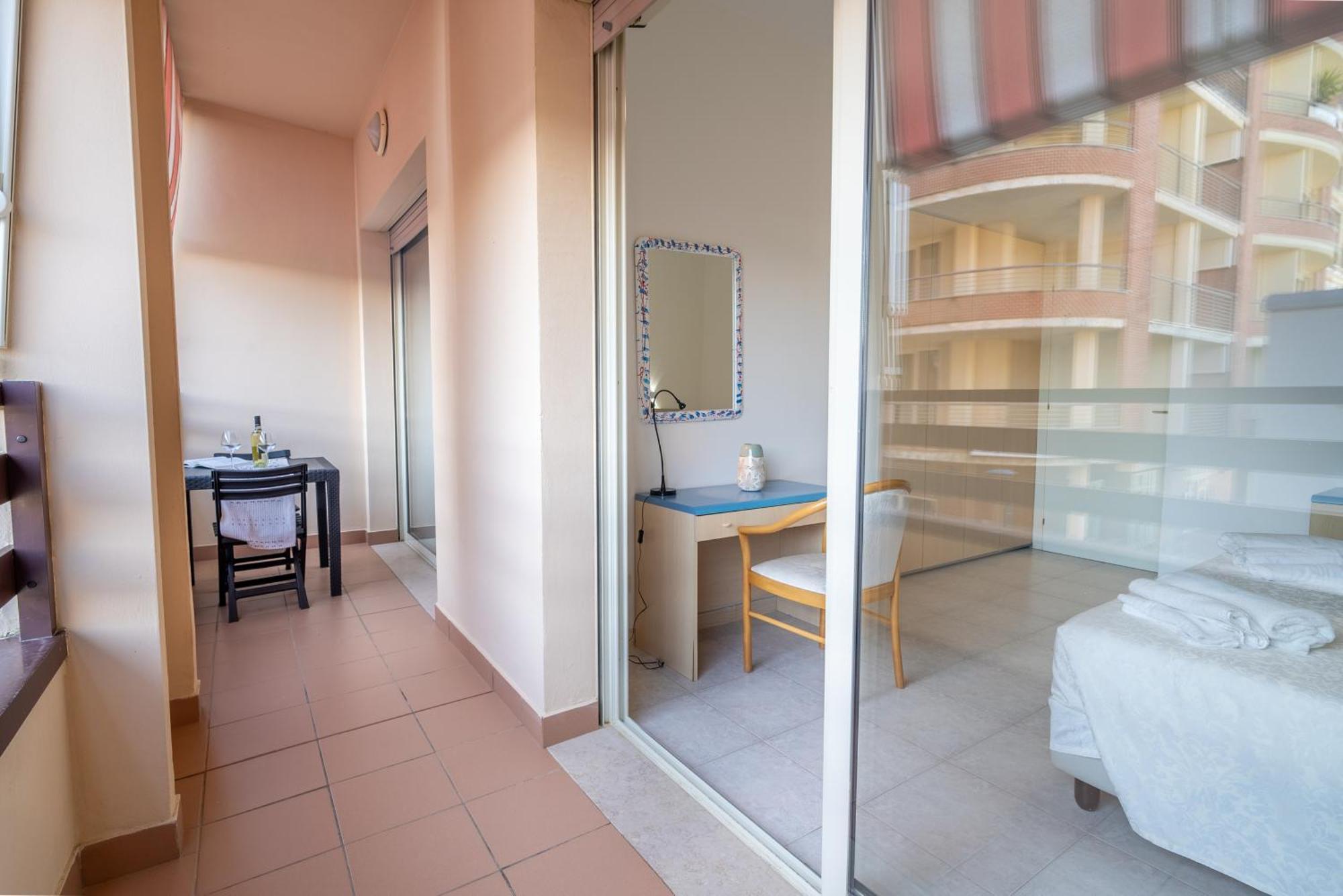 מרינה די גרוסטו Residence La Rosa Di Nettuno מראה חיצוני תמונה